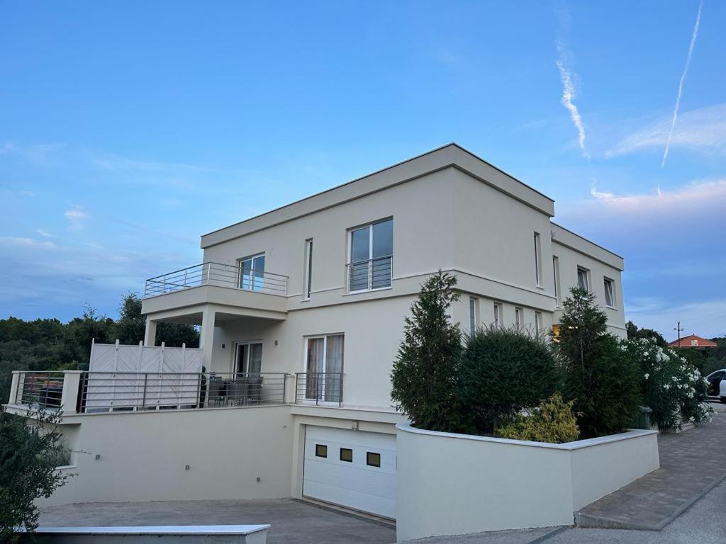 Villa Kora - Luxury Holiday Apartments Lumbarda Buitenkant foto